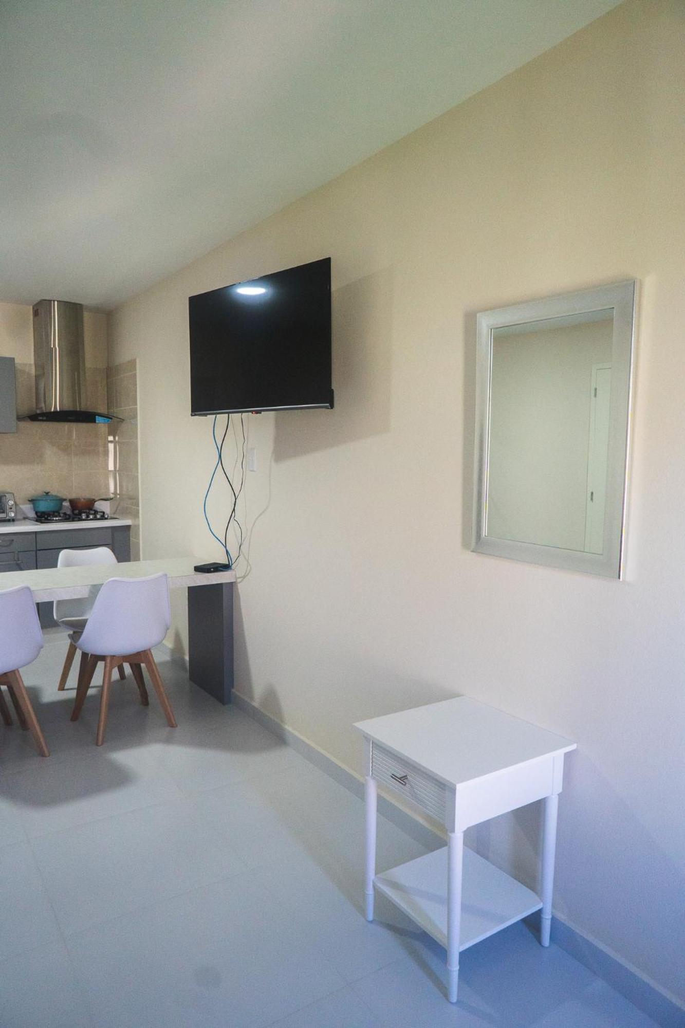 Pavia'S Centerpoint Oasis Apartment Oranjestad Ngoại thất bức ảnh
